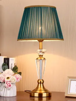 Európska crystal bronz stolové lampy, spálňa, nočné lampy, obývacia izba štúdia American luxusné retro látkové tienidlo stôl svetlá